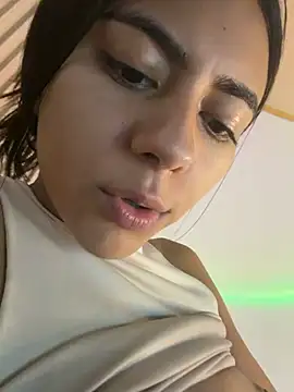 دردشة Lilybeeth الجنسية المباشرة