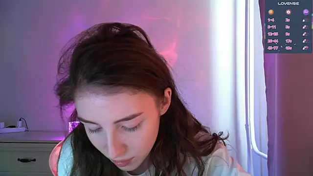 eskatmi's Live XXX Chat