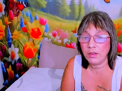 Онлайн чат XXX indianroxy