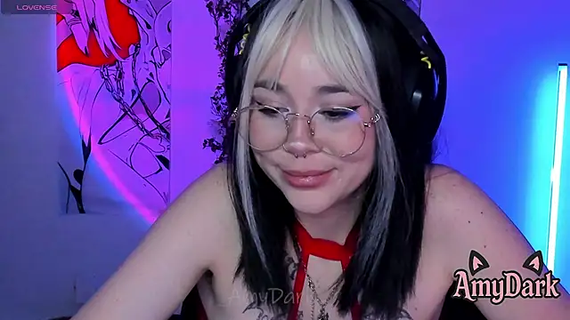 _AmyDark Chat XXX live