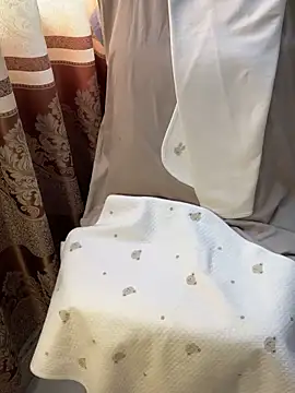 Lydia-a's Live XXX Chat