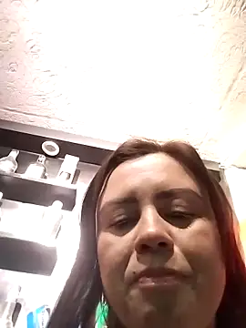 karlagiraldo198のライブXXXチャット