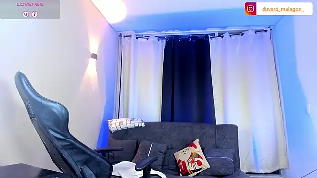 Živý XXX chat Demian_cute18