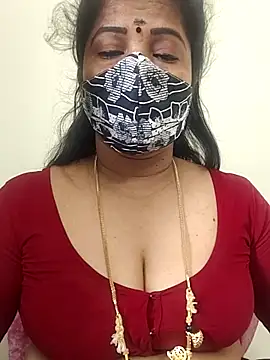 gaurika18 Adlı Modelin Web Kamerası Şovu