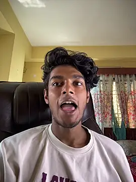 Pokazy przed kamerką – thecatfishh