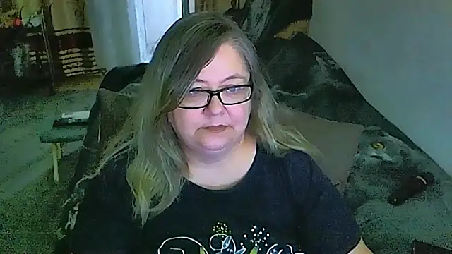 sex2 Adlı Modelin Canlı XXX Sohbeti