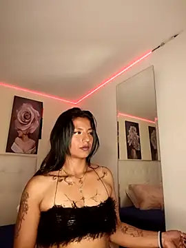 SamathaMay élő XXX-chatje