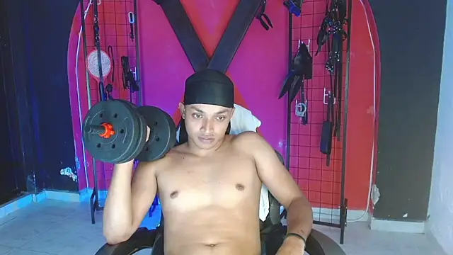 jordan_taye – Kamerová šou