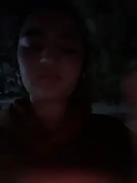 Antonella_JulietaのライブXXXチャット