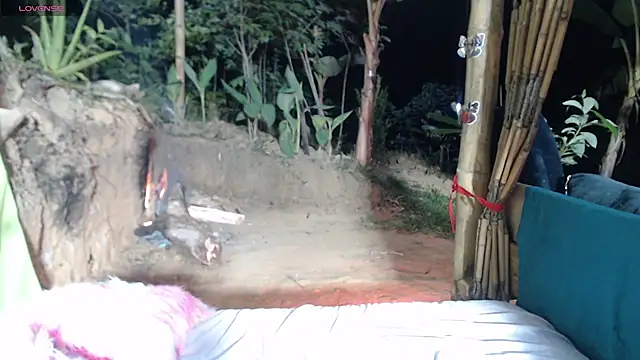 Sembang XXX Secara Langsung esmeralda_li