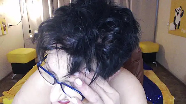 MasterLeila 即時 XXX 聊天