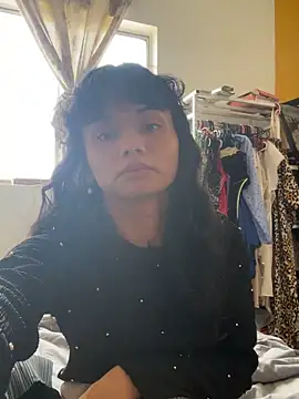 estradiolist 在線直播表演