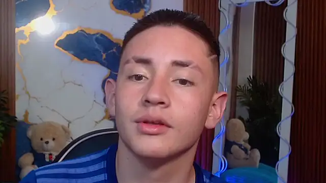 Show de Andres_Tay na webcam