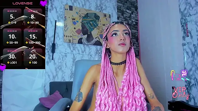 Queen_Cuarxxo's Live XXX Chat