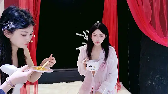 Banana-Milk69 Webcamshow