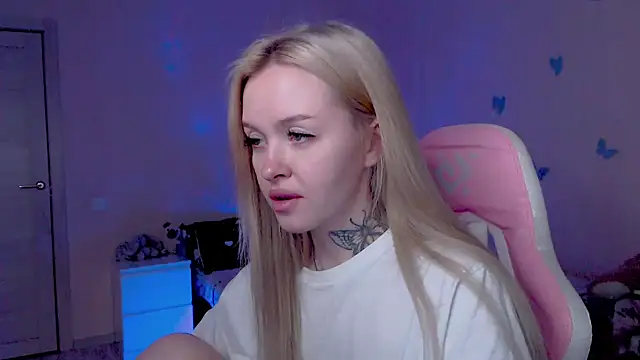 Naughty_Mable Adlı Modelin Canlı XXX Sohbeti