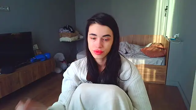 Vlada_Elfie: απευθείας συνομιλία ΧΧΧ