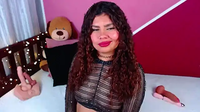 Queenamazon1 Chat XXX live