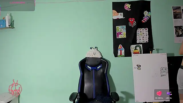 TYLERhHOT2005 Live XXX-chat