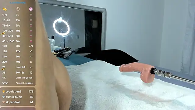 Benjamin_Buster Adlı Modelin Web Kamerası Şovu