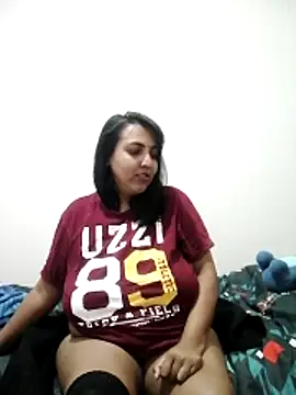 Chat XXX ao vivo de Indianplaybunnyxx