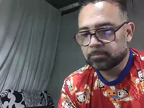 CarlossexVen Show in webcam