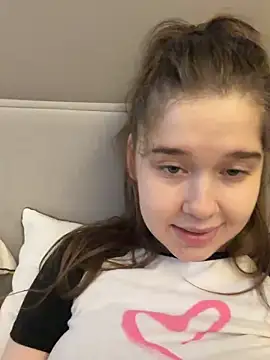 HornyGirlH's Live XXX Chat