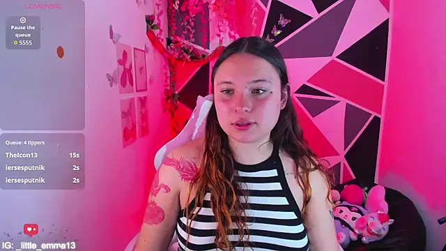 Czat XXX na żywo – little_emma0