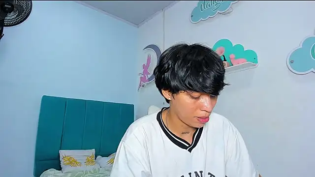 Chatroom XXX en direct de ivyheat3