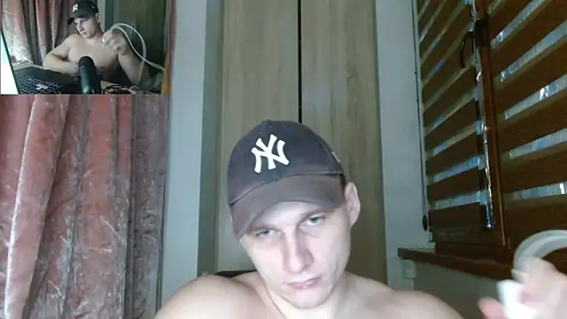 Вебкам-шоу Poliglotjoe1