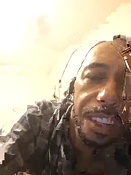 Willybigcock1981 Show in webcam