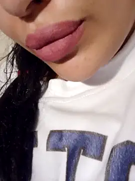 Sexlove1xo Webcam-Show