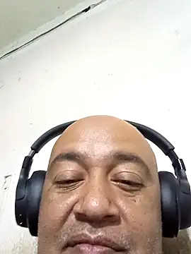 SoyGeorgeDeJalisco Show in webcam