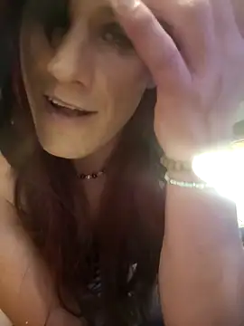 Chat XXX en directo de MaddyC6992