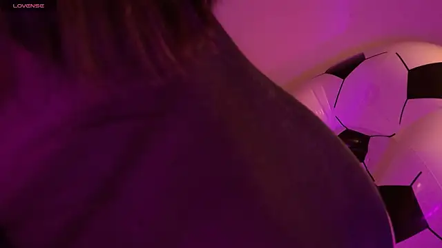 Yuri_Stars' Webcam Show