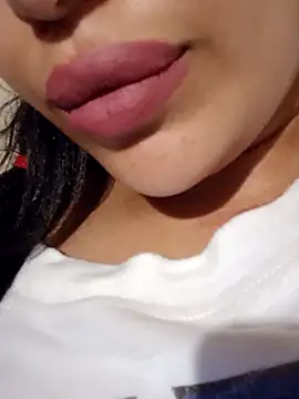 Sexlove1xo 网络视讯表演