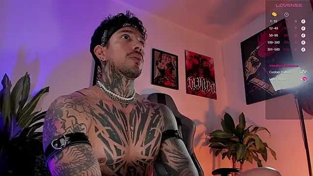 TigerStripes1_ Webcam show