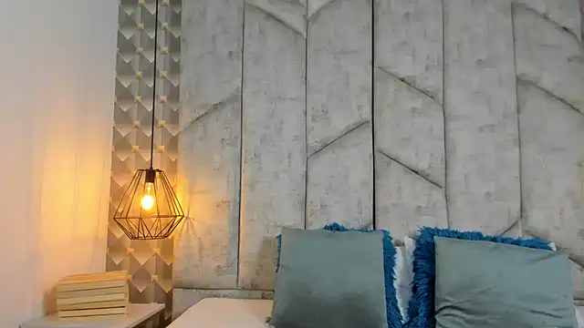 AshleyHill2: απευθείας συνομιλία ΧΧΧ