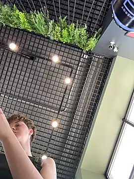 IceMur Show in webcam