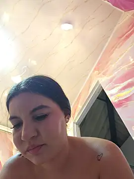 Pretty_Julieta Live XXX Chat