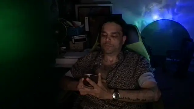 KungFuPanda001 élő XXX-chatje