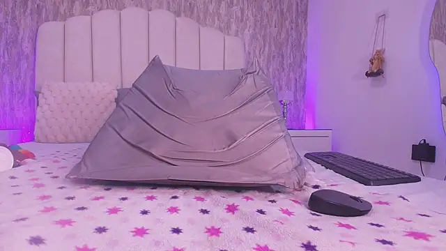 raven_lilith_'s Live XXX Chat