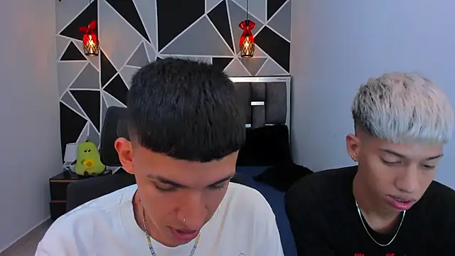 Juan_Nd_Steven Adlı Modelin Web Kamerası Şovu