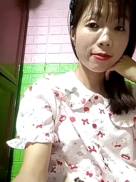 AmyLinee01 Obrolan Langsung XXX