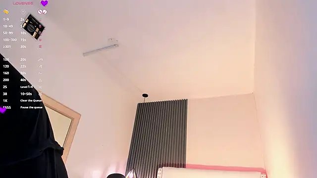 aliscollins_: онлайн-секс-чат