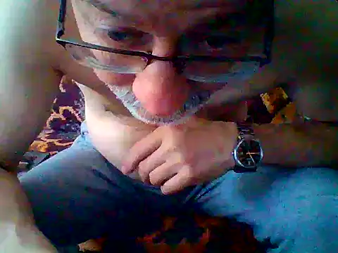 loverboyxxx69 Show in webcam