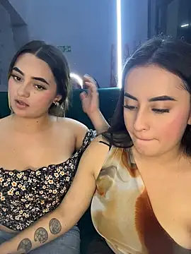 Antonella_Julieta's Live XXX Chat