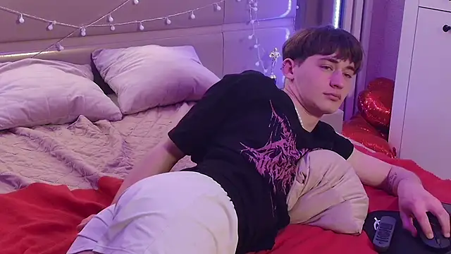 Vinsant_X: онлайн-секс-чат