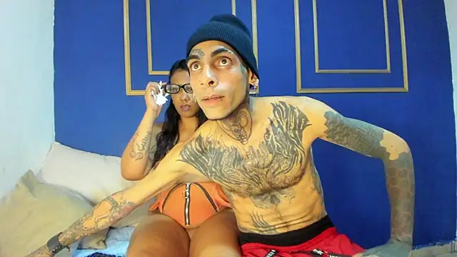 دردشة Demon_Rose_ الجنسية المباشرة