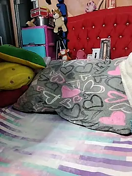 XXX chat uživo modela camile_milf